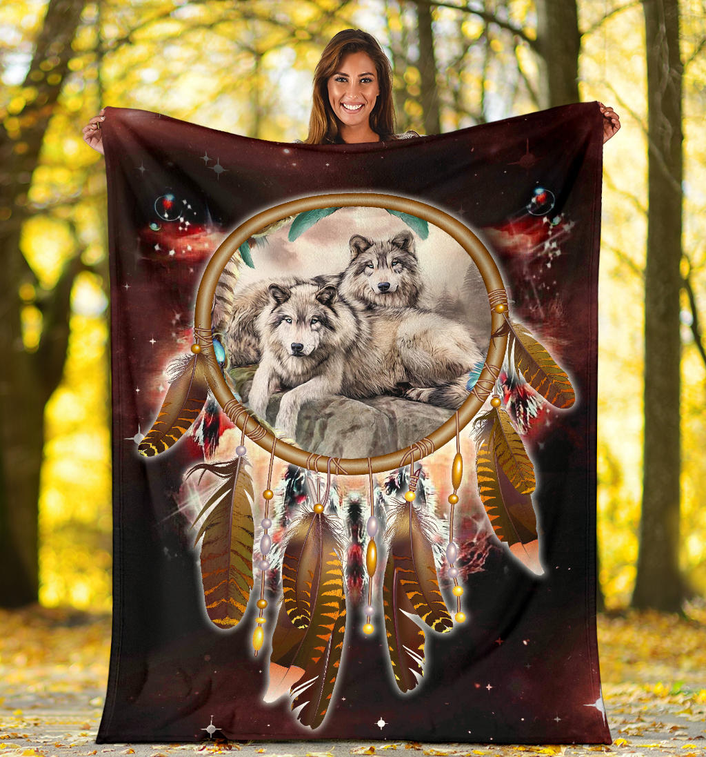 wolves-red-galaxy-blanket