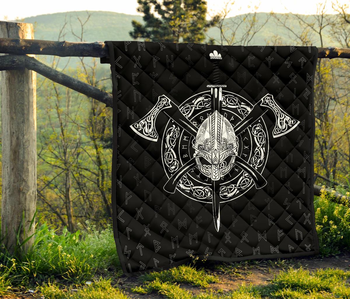 Viking Helmet Crossed Premium Quilt RLT12 - Wonder Print Shop