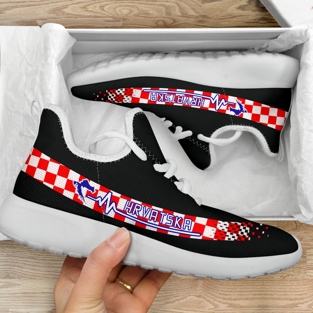 hrvatska-croatia-heartbeat-mesh-knit-sneakers
