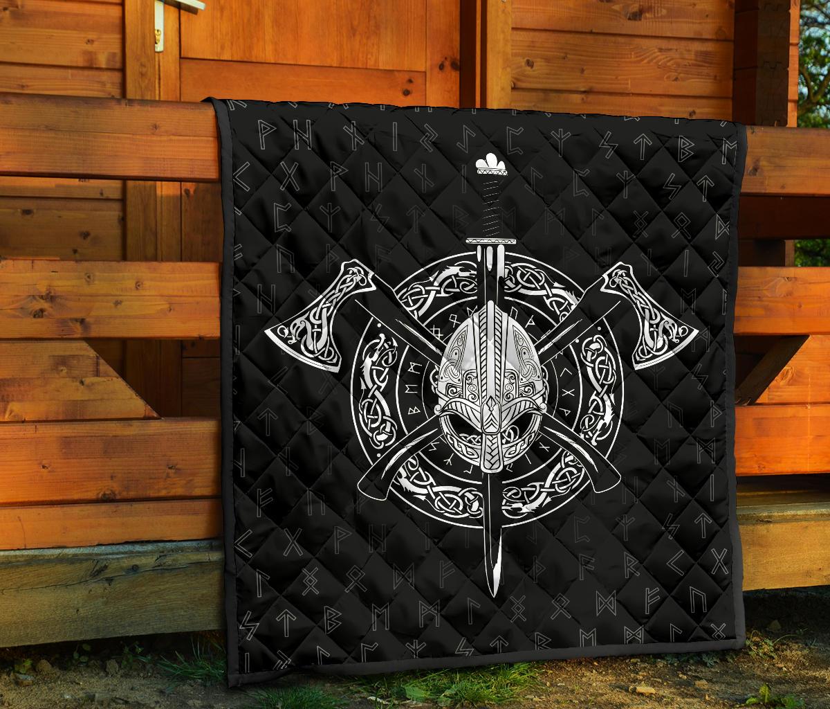 Viking Helmet Crossed Premium Quilt RLT12 - Wonder Print Shop