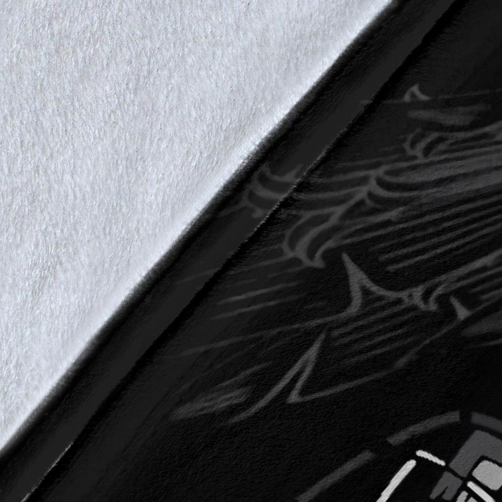 viking-blanket-mjolnir