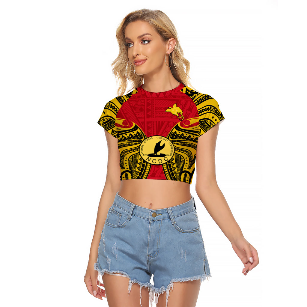 (Custom Personalised) Papua New Guinea Raglan Cropped T Shirt National Capital District Mix Coat Of Arms Polynesian Art - Wonder Print Shop