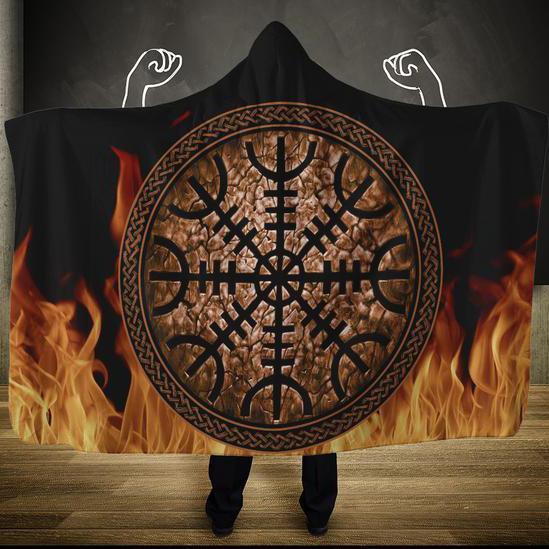 viking-hooded-blanket-the-helm-of-awe